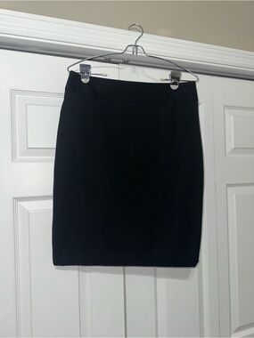 Express Classic Black Pencil Skirt